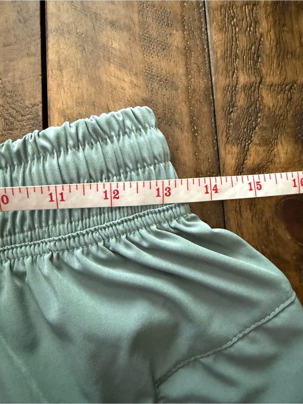 Sz S (4-6) Womens Light Sage Hiking Cargo Shorts - Picture 6 of 6